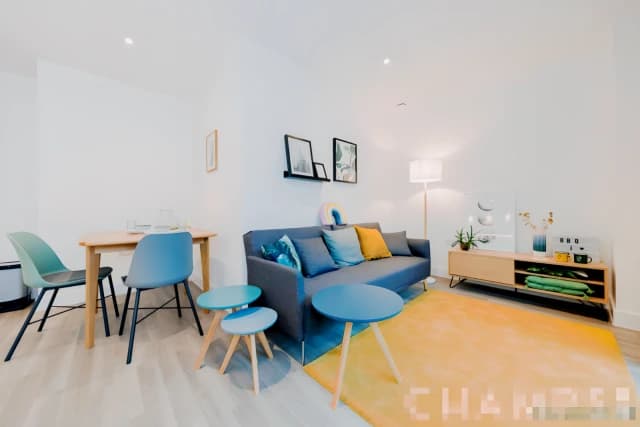 1 Bedroom 1 Bathroom