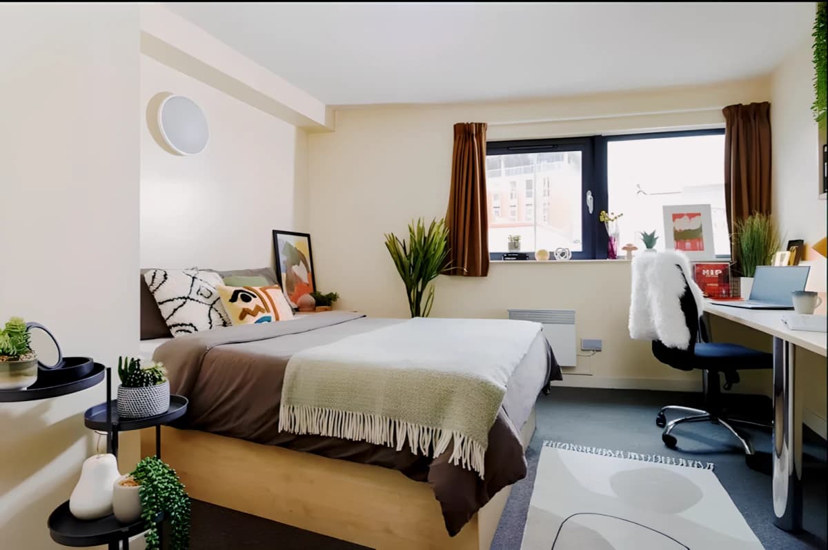 Curzon House image