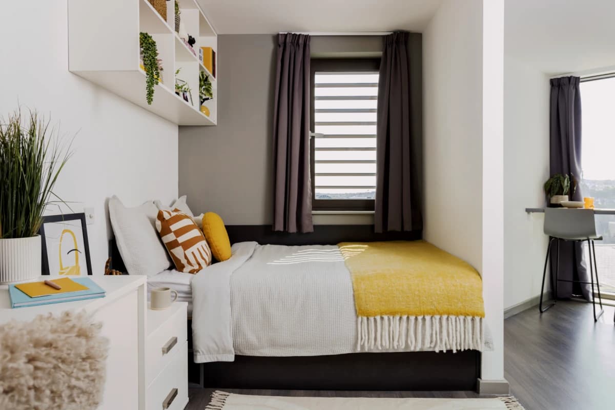 Newgate Court image