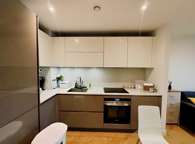 1 Bedroom 1 Bathroom