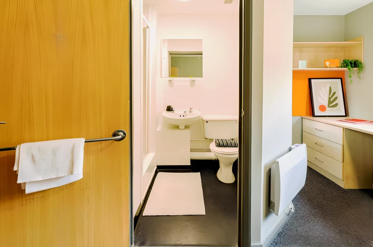Calthorpe Court image