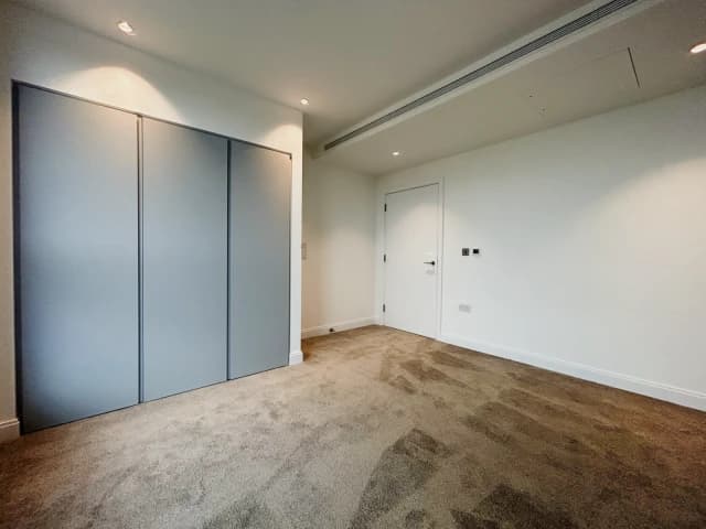 1 Bedroom 1 Bathroom Flat 66