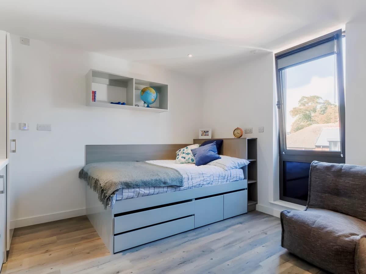 Glendower House image