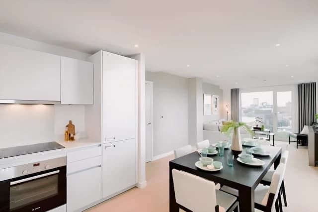 2 Bedroom 2 Bathroom