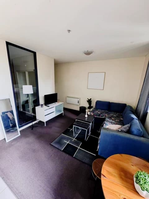 1 Bedroom+Study Room