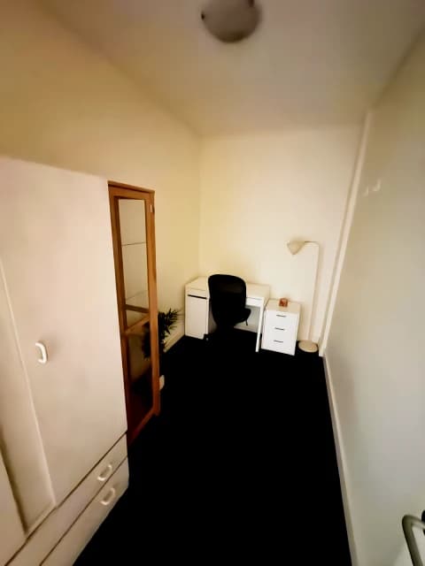 1 Bedroom+Study Room