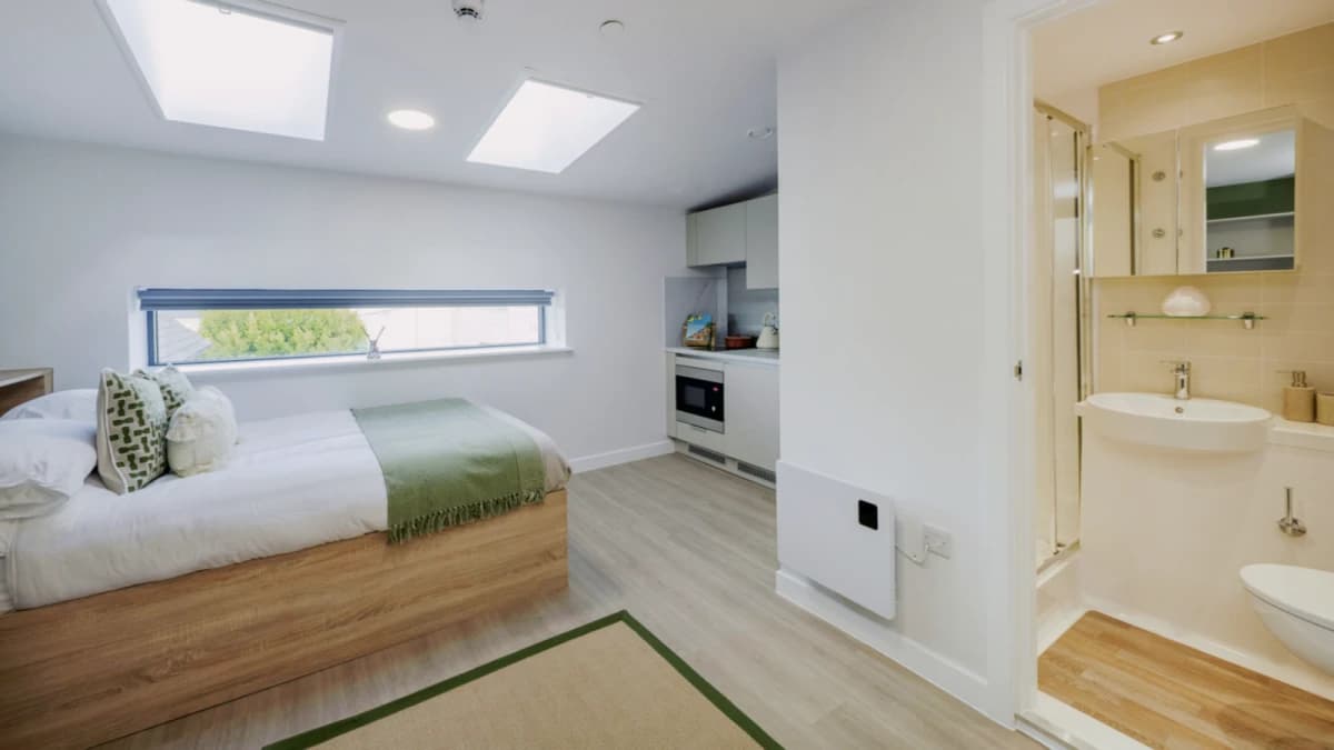 Top Floor Classic Studio