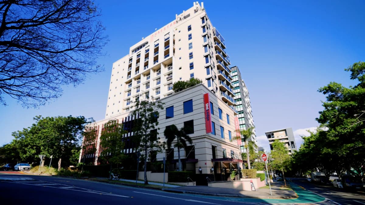 Student Living - Shafston image 3