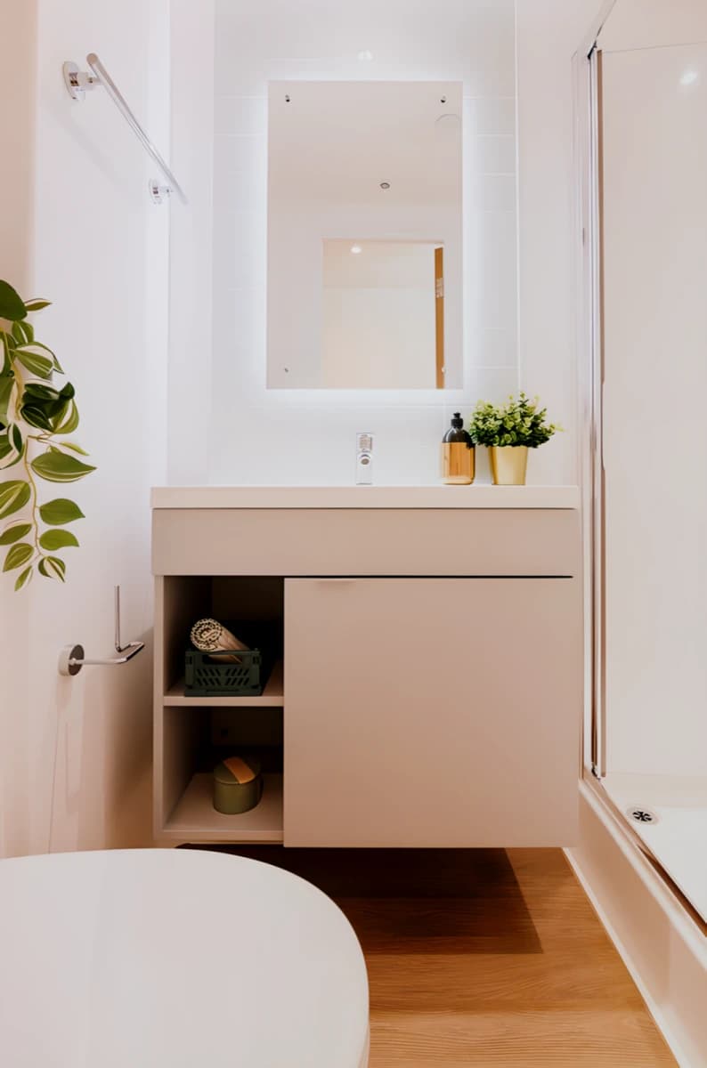 Premium Room - 5 Room Unit