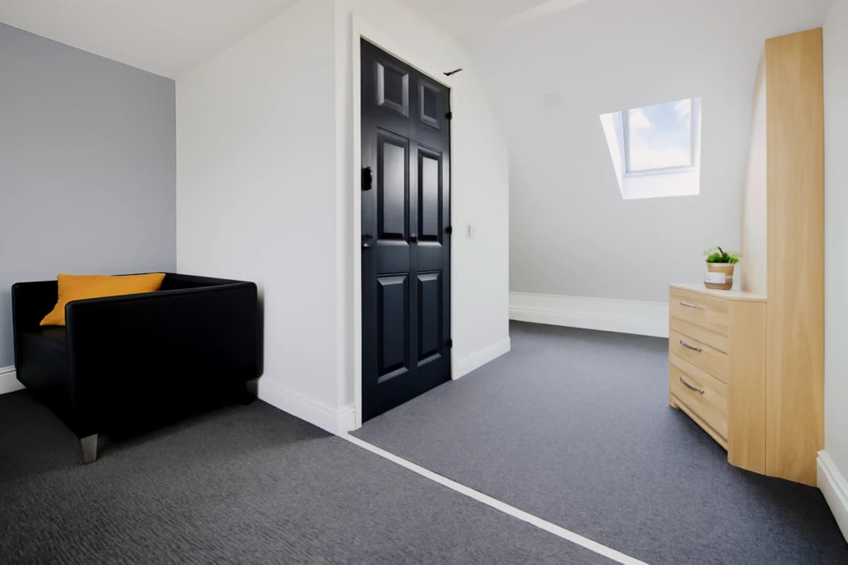 2 Bed 2 Bath