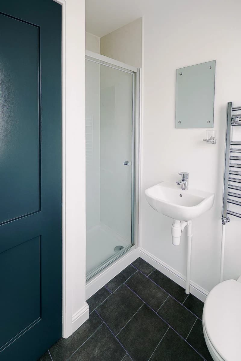 16 Carholme Road image