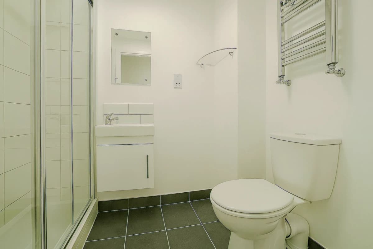2 Bed 2 Bath