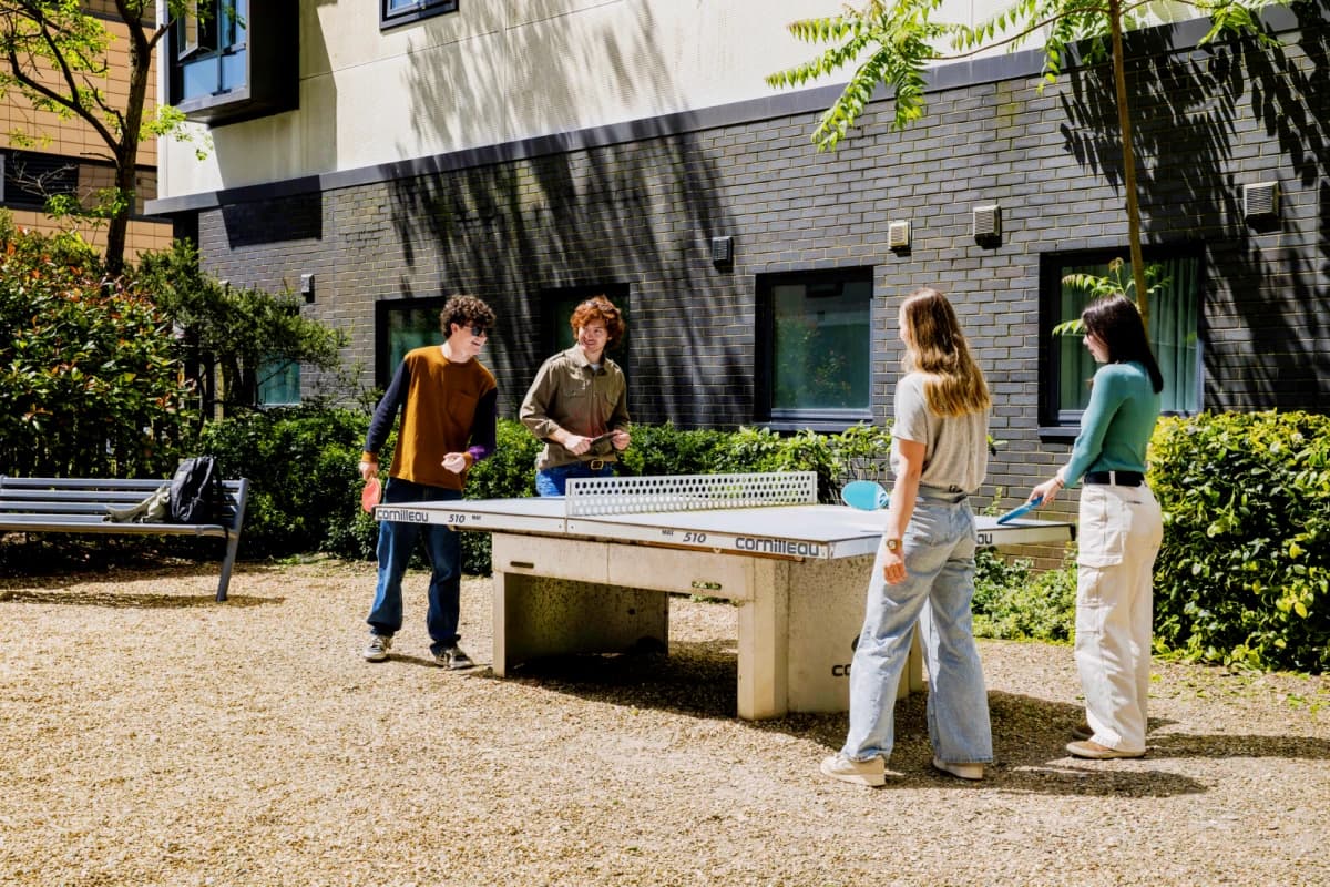Outdoor Features