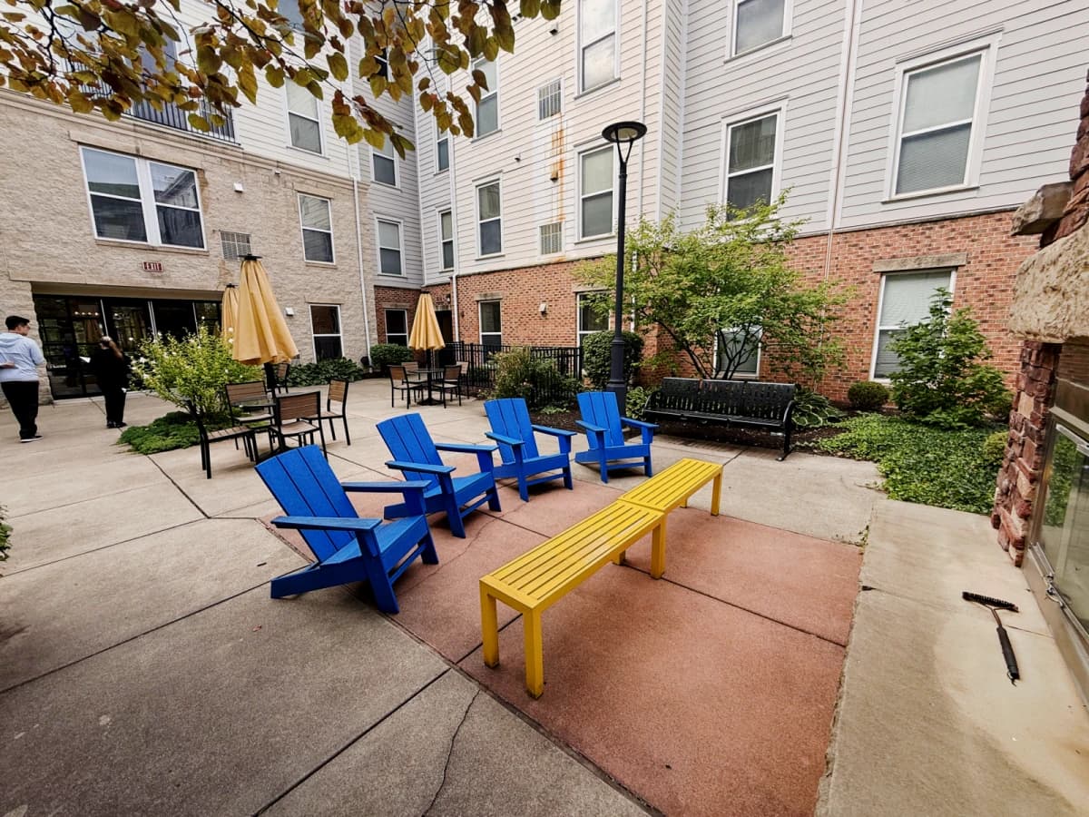 The Courtyards Student Apartments image