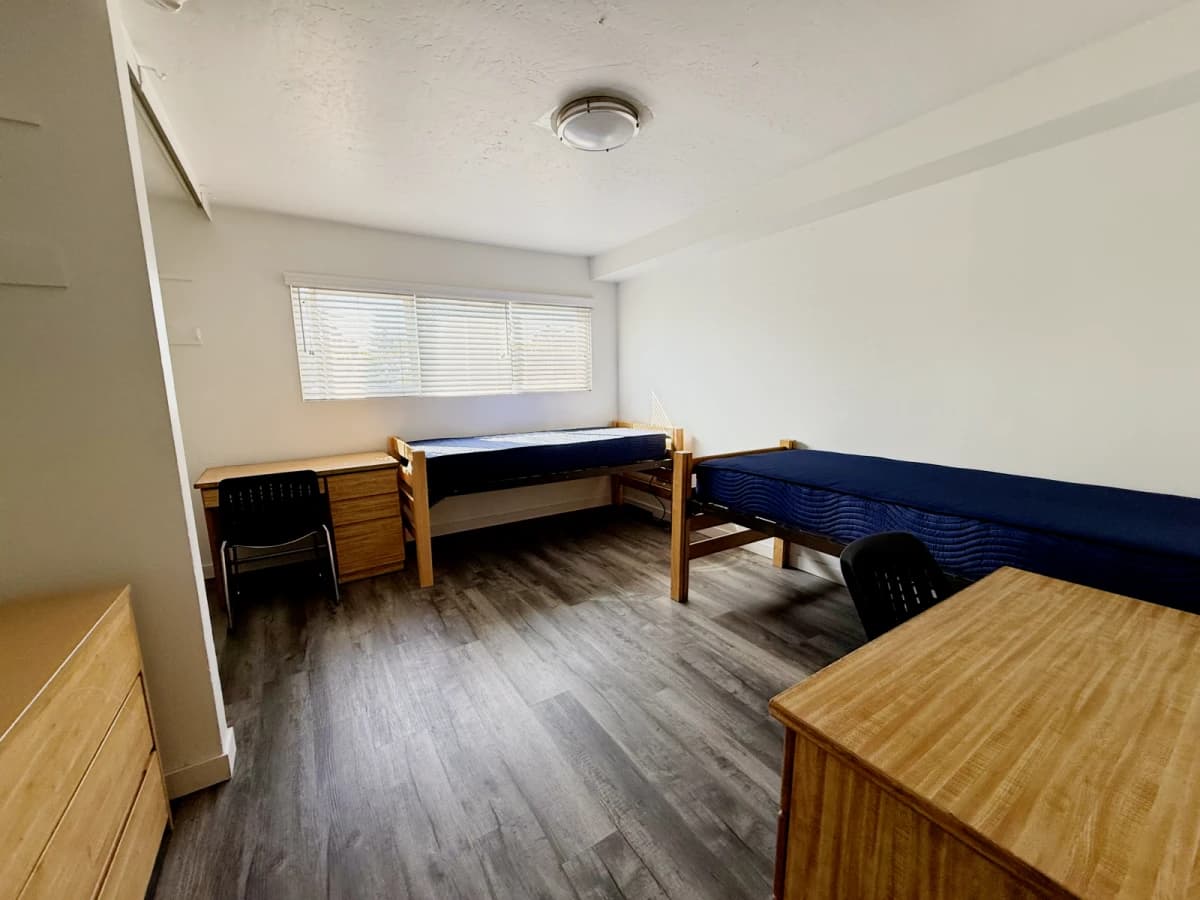 Tropicana Student Living image