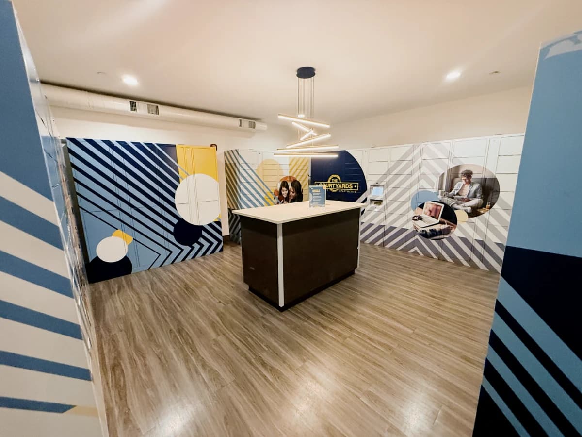 The Courtyards Student Apartments image