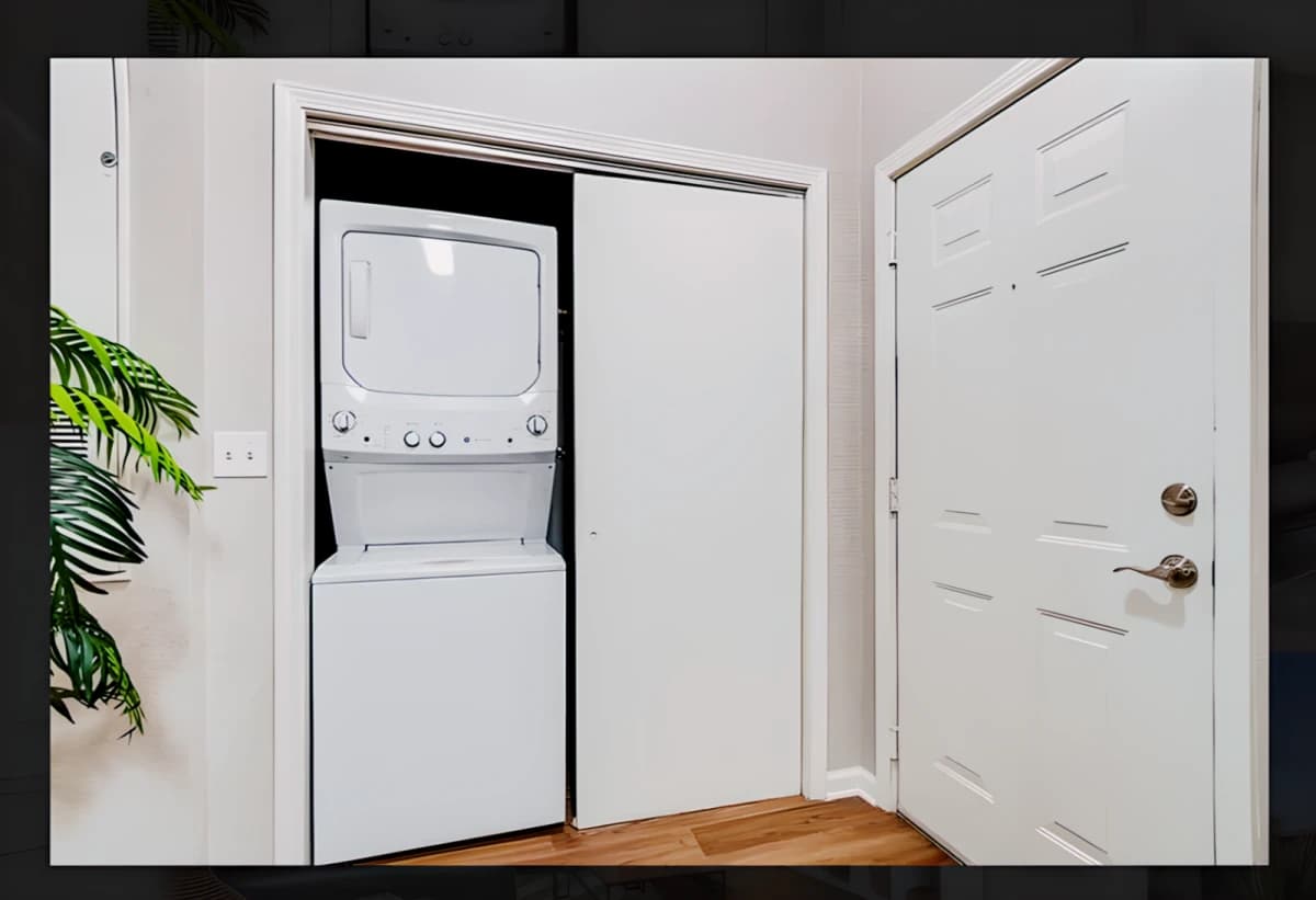 Alight Riverside image