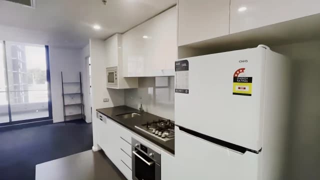 1 bed 1 bath*613