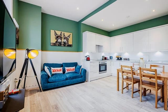 Majestic Modern Flat in the heart of London