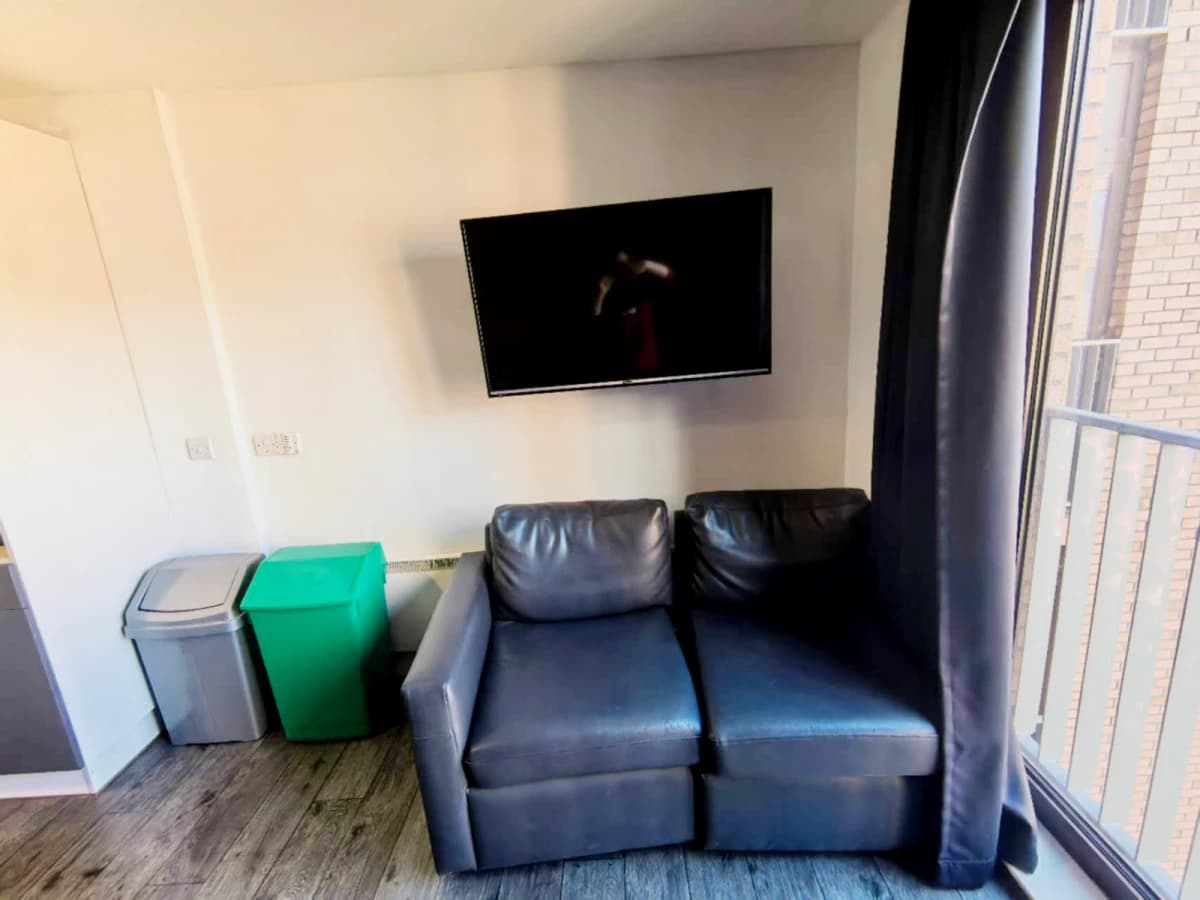 Standard En-Suite