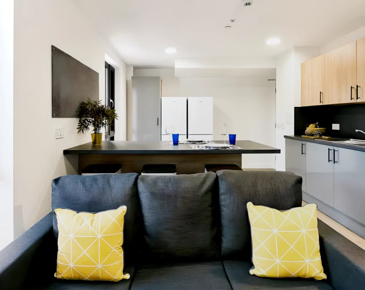 Southampton Crossings image