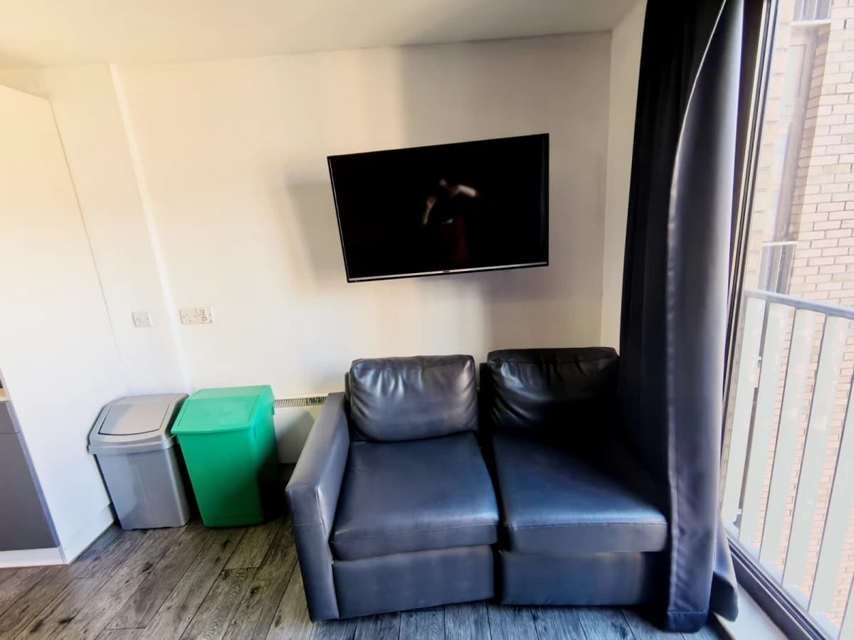 Standard En-Suite