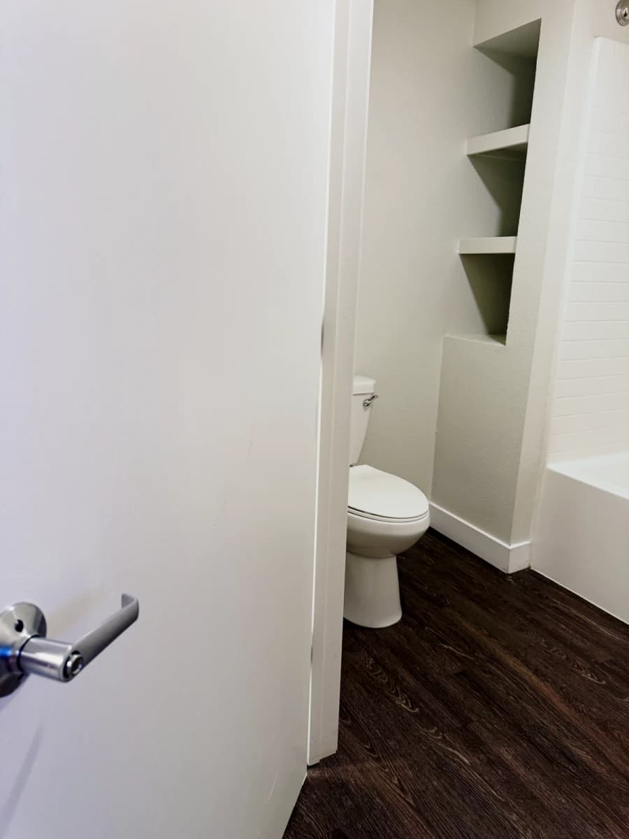 2 Bed 2 Bath B2