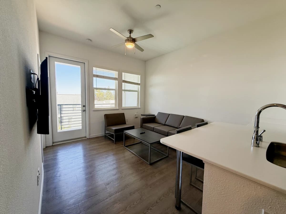 2 Bed 2 Bath B1 Terrace