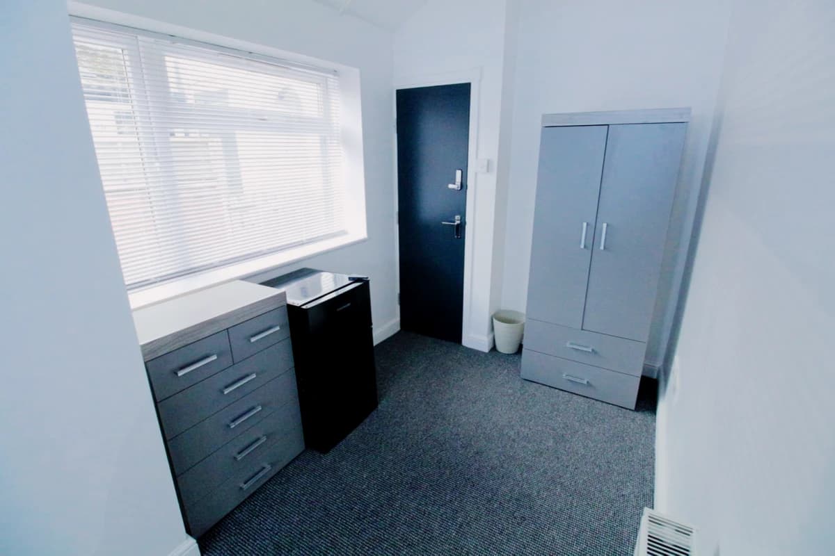 22 Dixon Street image