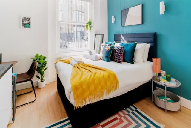 Bright & Stylish Perfect Studio for 2