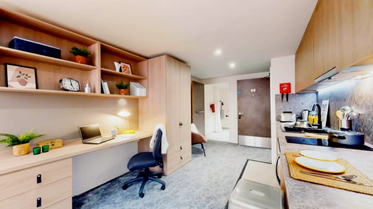 Diamond Studio