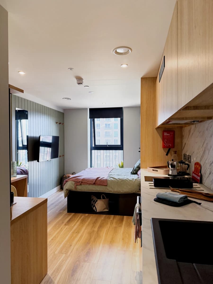 Brent Cross Town image