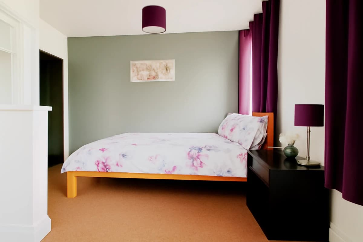 4 Bed 1 Bath