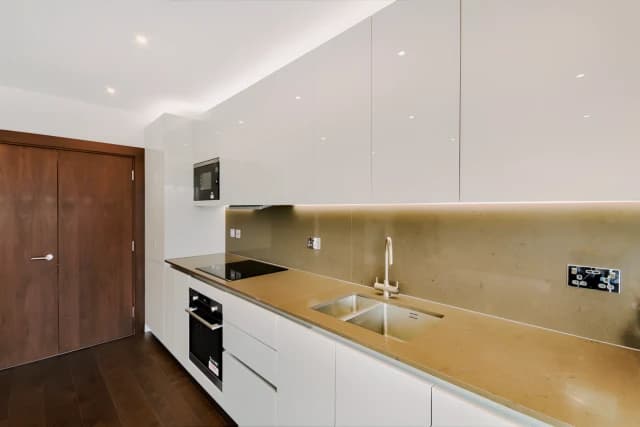 1 Bedroom 1 Bathroom
