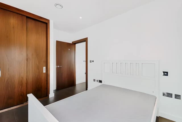 1 Bedroom 1 Bathroom