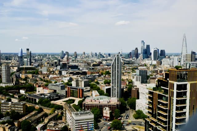 Elephant & Castle image