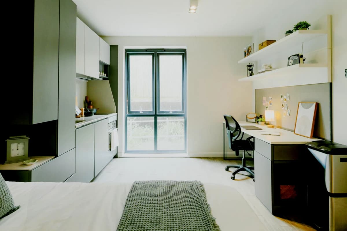 Portswood House image