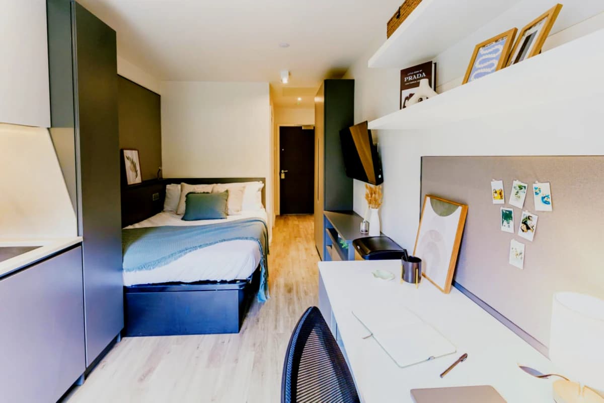 Portswood House image