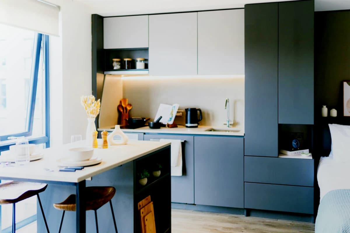 Portswood House image