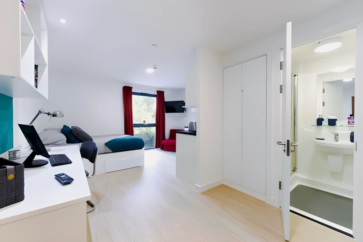 Vincent Place image