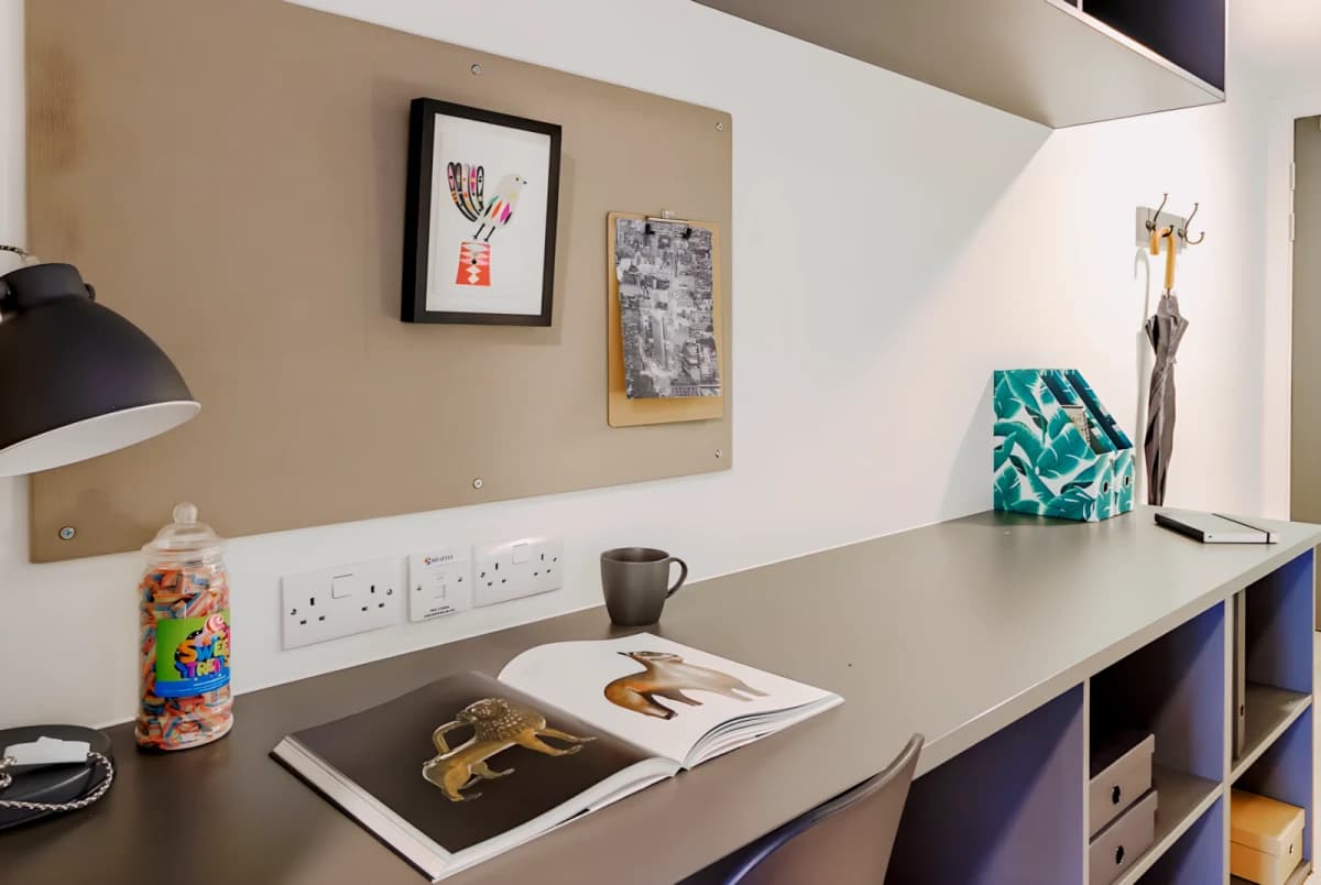 Gold En Suite River View
