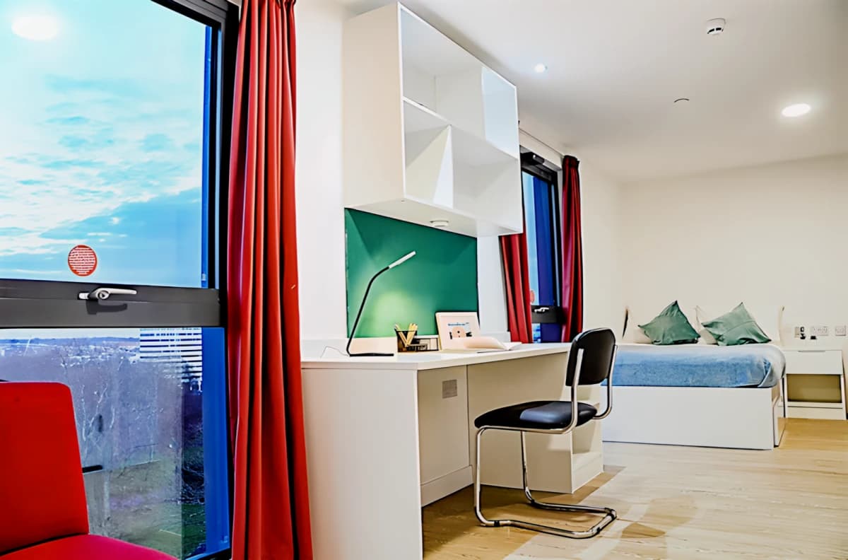 Vincent Place image