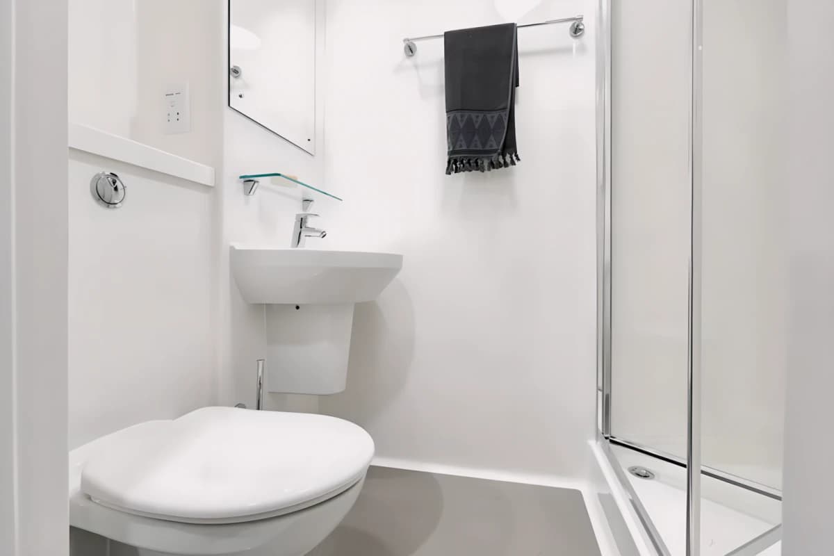 Gold En Suite River View