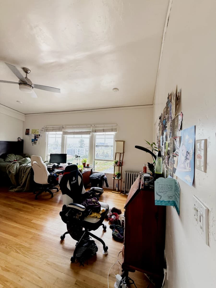 Margaret Hall image
