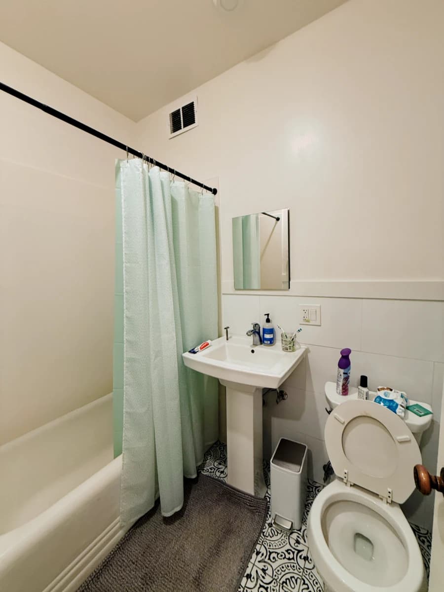 Margaret Hall image