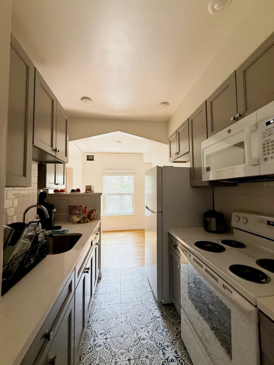 Margaret Hall image