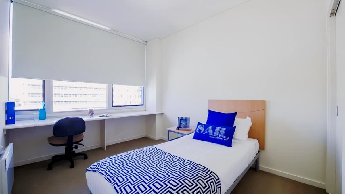 Student Living - 570 Lygon image