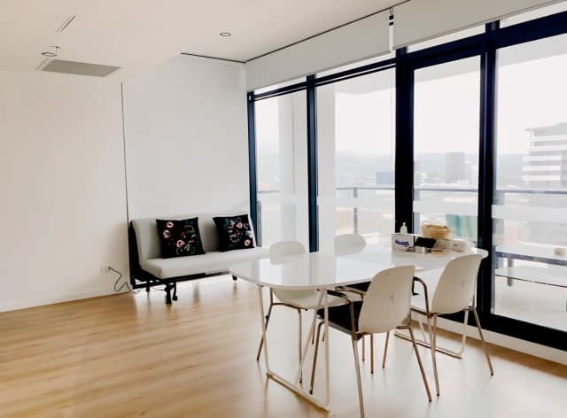 2 Bedroom