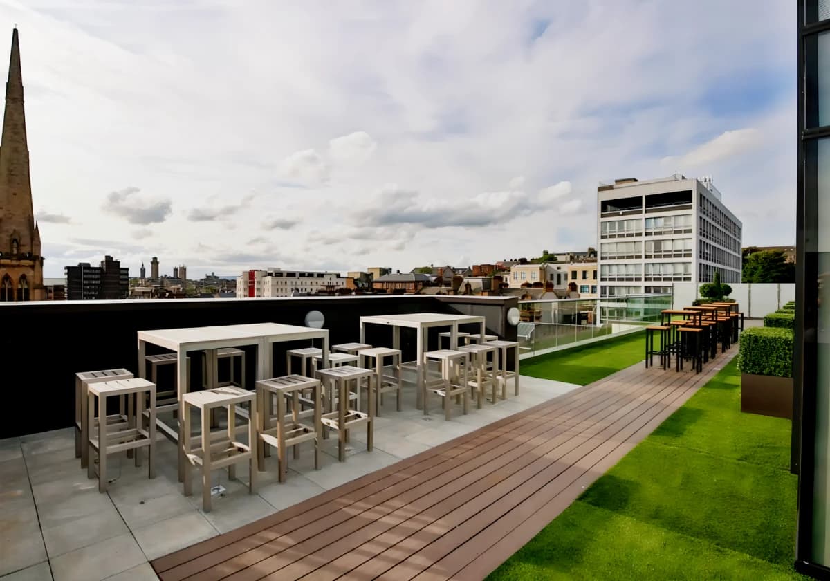 Outdoor Features