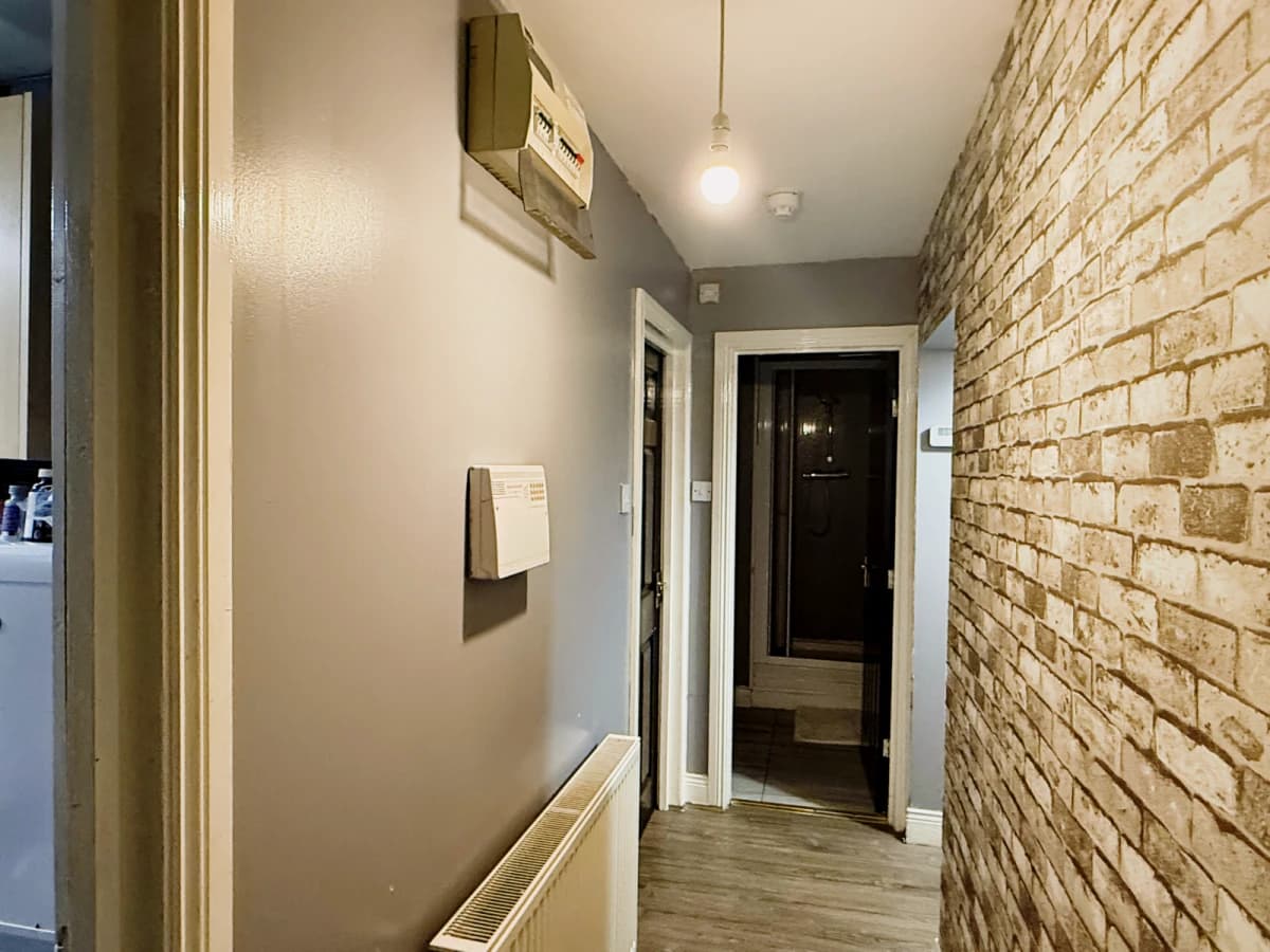 2 Bed 1 Bath